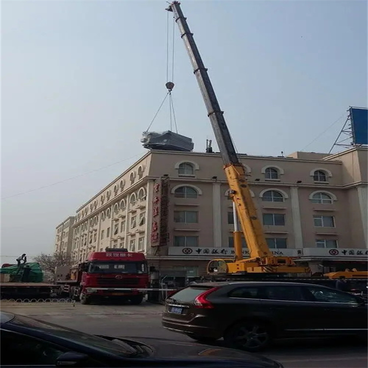 海淀高空吊车租赁服务：高效安全的建筑解决方案